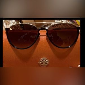 Tory Burch-New Sunglasses, NWT